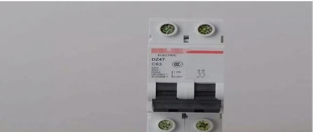 斷路器如何接線？是左零右火嗎？